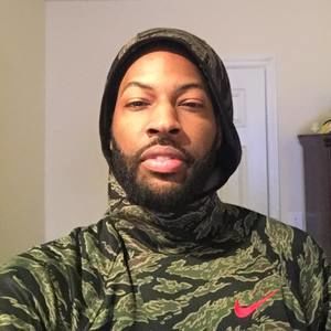 Meet your Posher, Dee